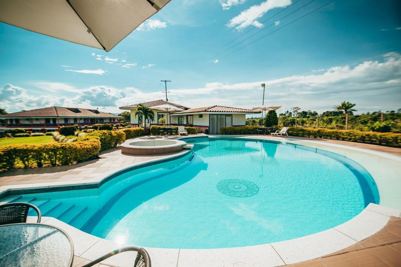 Hotel Arrayanes Del Quindio Montenegro Eksteriør bilde