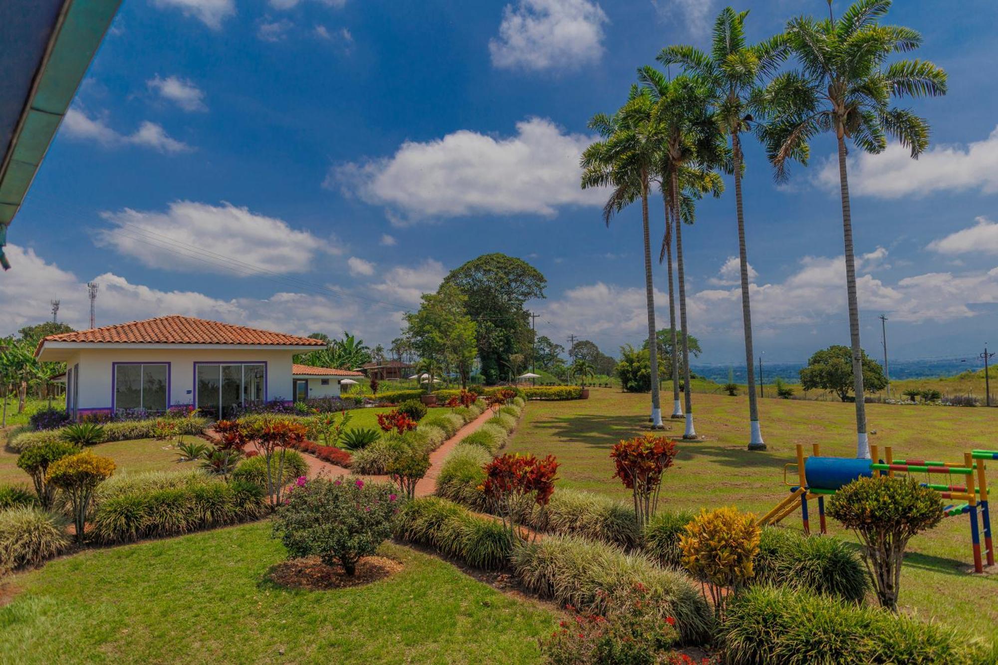 Hotel Arrayanes Del Quindio Montenegro Eksteriør bilde